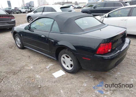2001 Ford Mustang z USA, uszkodzony, nr VIN 1FAFP44431F190469